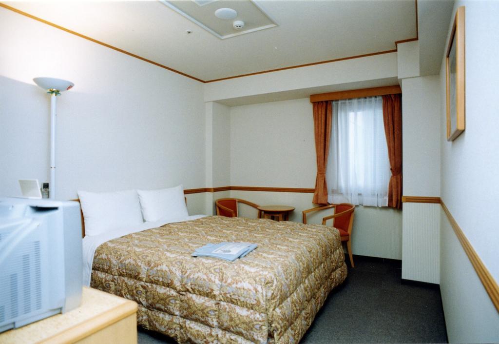 Toyoko Inn Niigata Ekimae Esterno foto